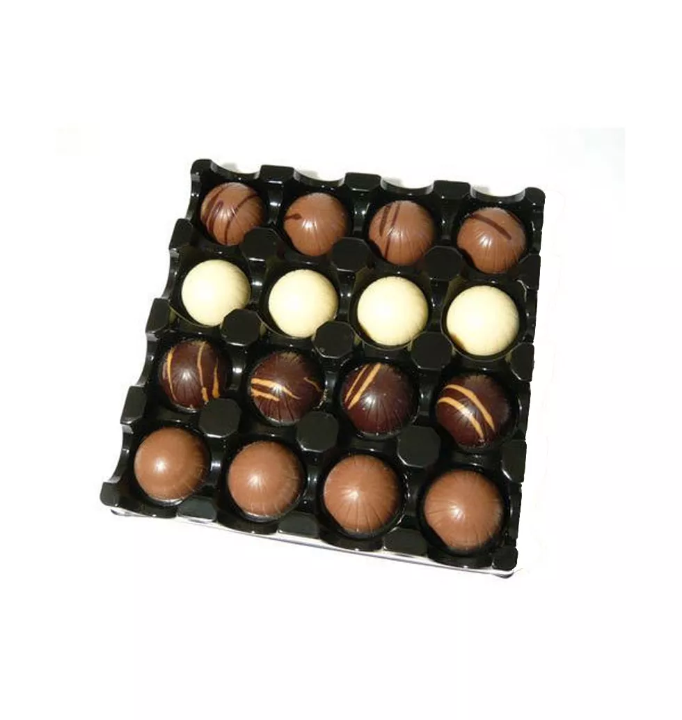 Cabernet & Praline Indulgence Pack