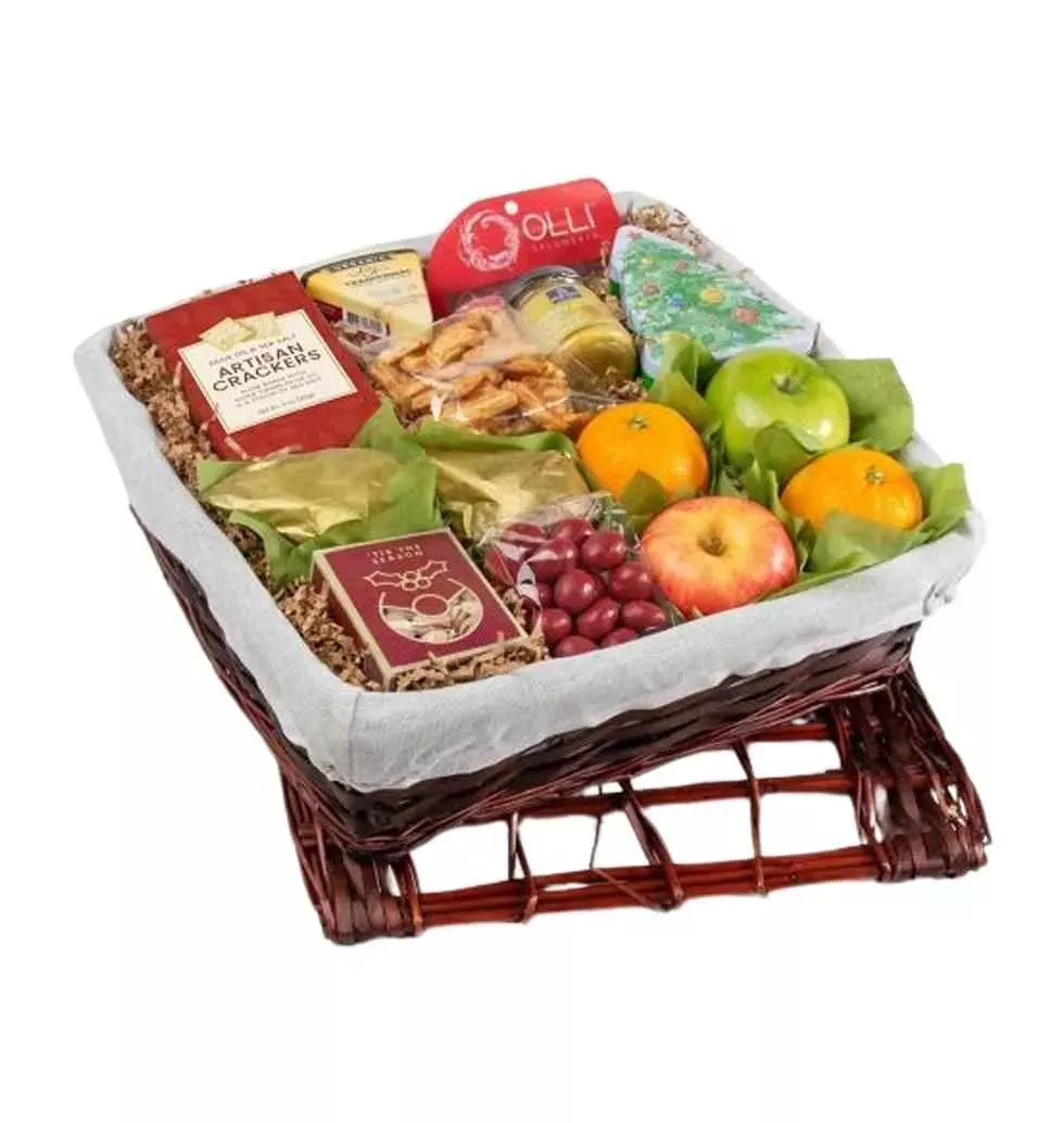 Deluxe Fruit And Gourmet Gift Basket