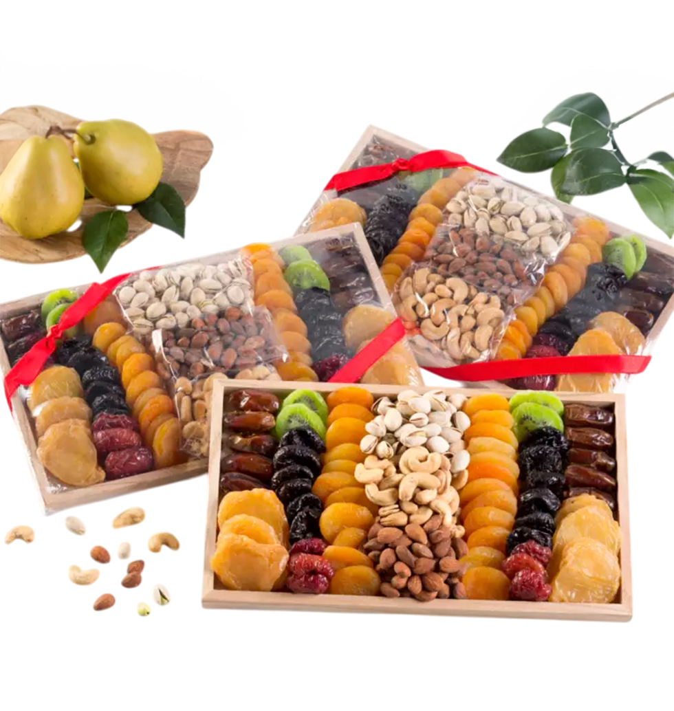 Exquisite Dried Fruit And Nut Medley