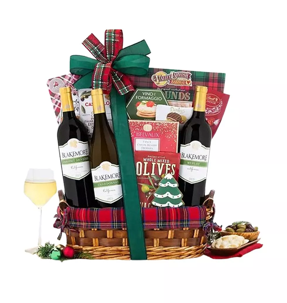 Glorious Cliffside Trio Wine Basket