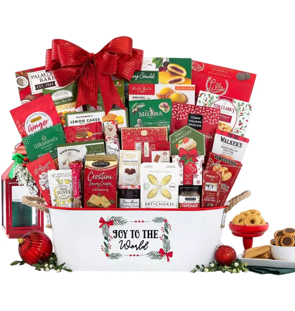 Deluxe Snacks & Confections Gift Set